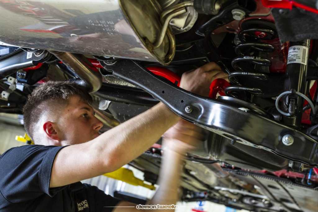 Mechanic Fitting Lowering Springs