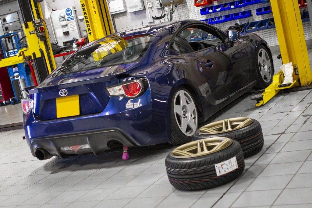 Toyota GT86 getting ready for new wheels