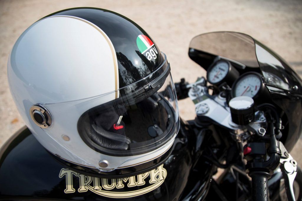 agv motorcycle helmets
