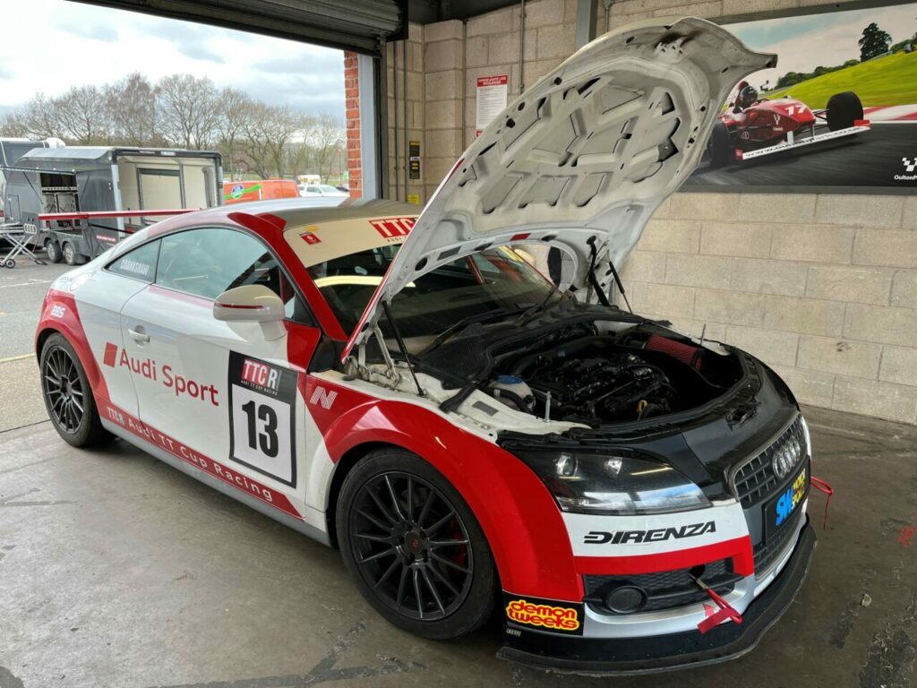 Holly's Audi TT in the pits