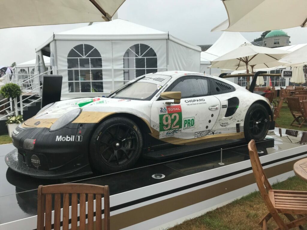 Porsche 911 RSR