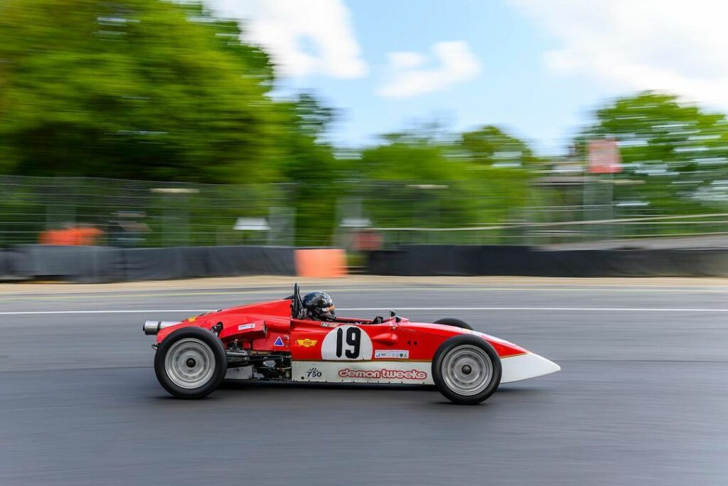 Emil Kostadinov in action in his Formula Vee