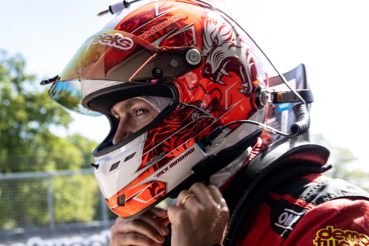 Your Guide to Choosing a Race, Kart & Rally Helmet
