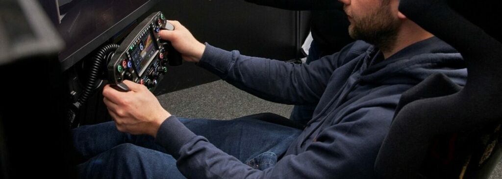 Sim racing rig