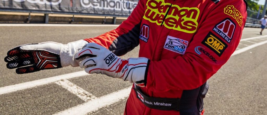 Race gloves