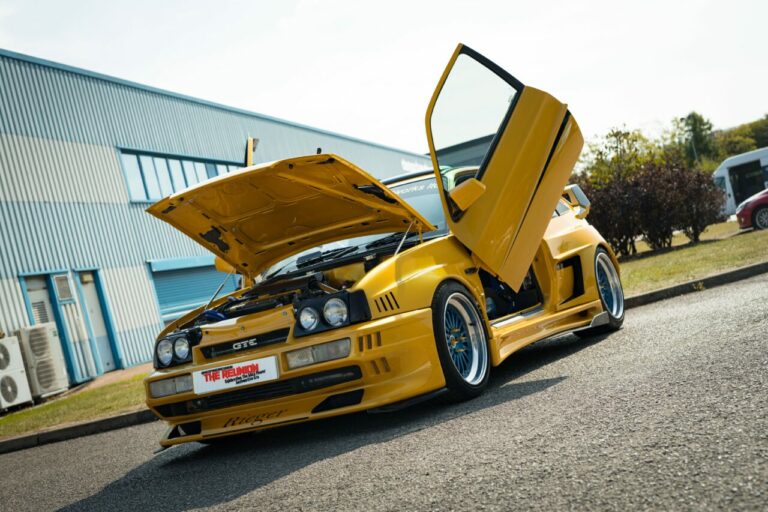 Vauxhall Astra GTE
