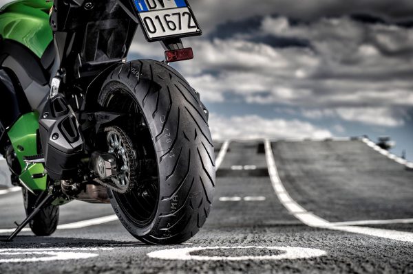 Pirelli Angel GT
