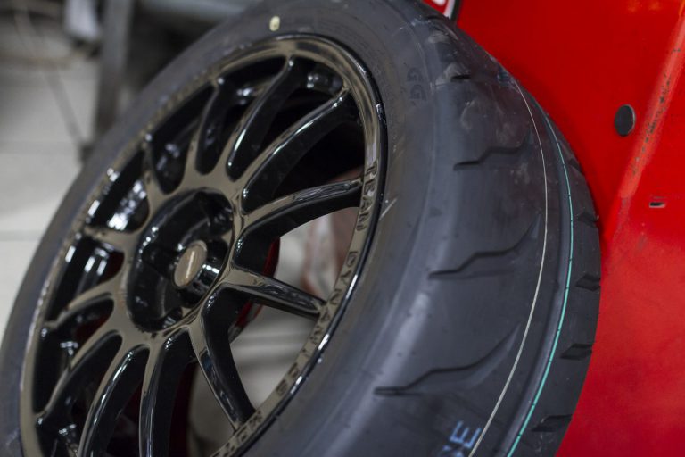 Should I choose one set of tyres or two?