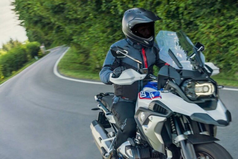 Dual Sport