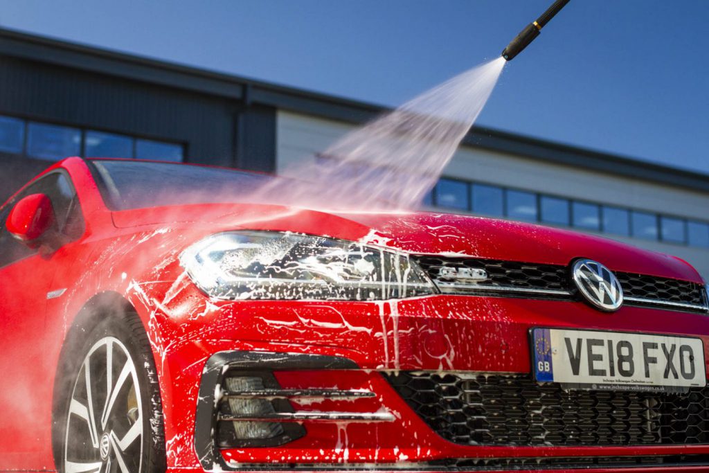 How to Clean Your Car: Cleaning Tips