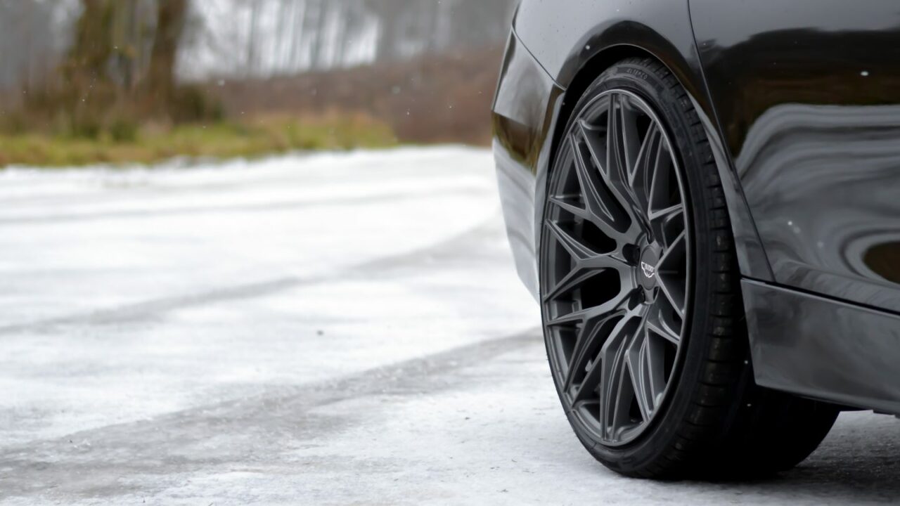 How to Store a Car Over Winter