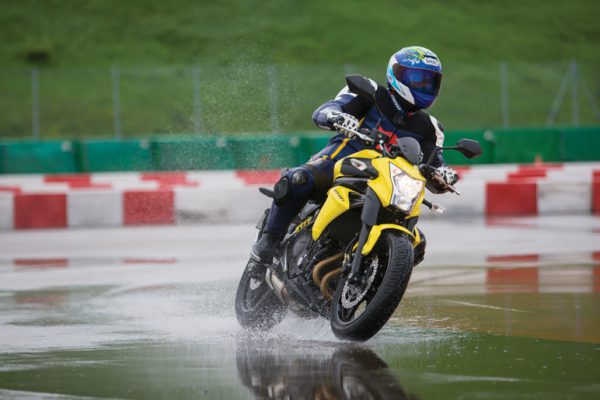 Michelin Pilot Road 4