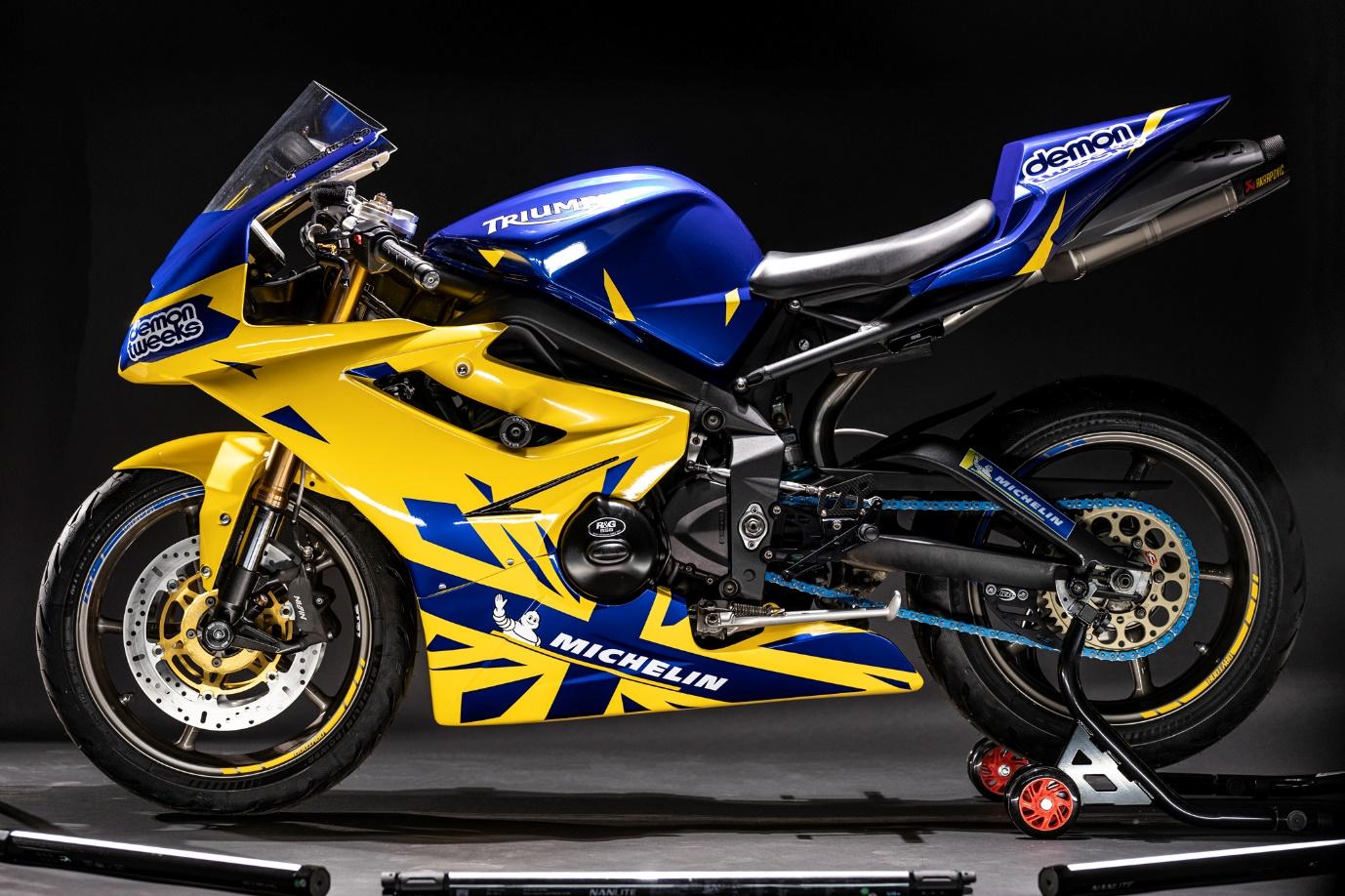 Win a 2009 Triumph Daytona 675 Track Bike
