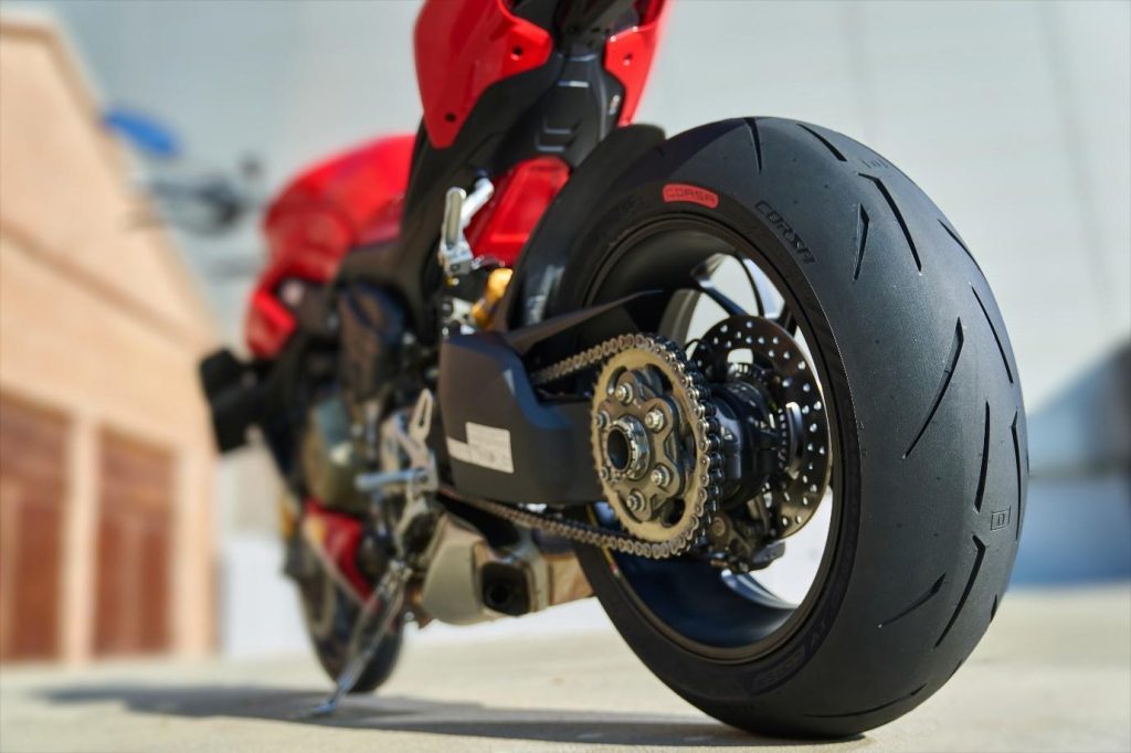 Pirelli Rosso IV Corsa