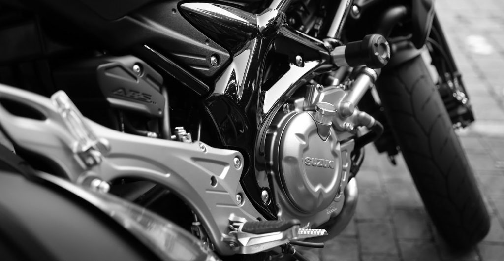 Suzuki engine cover