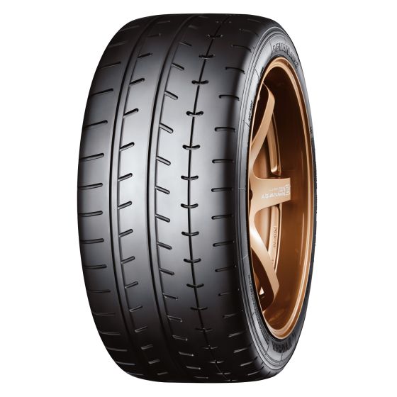 Yokohama Advan A052 Tyre: Precision Redefined